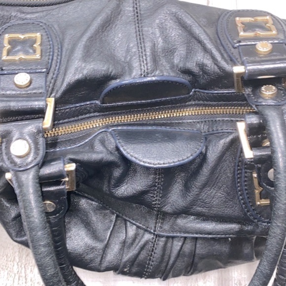 BCBGMAXAZRIA black leather bag - Picture 11 of 11